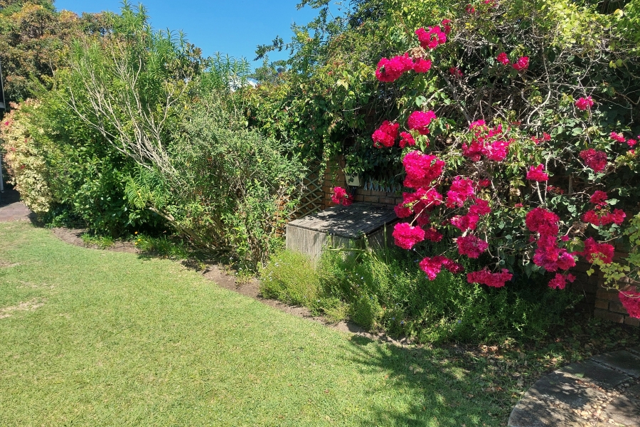 2 Bedroom Property for Sale in The Island Western Cape